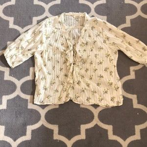 Ralph Lauren ruffles half sleeve shirt.